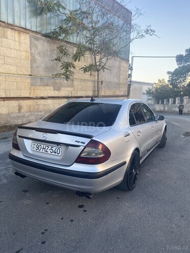 Mercedes E 240 2002, 233,000 km - 2.6 л - Bakı