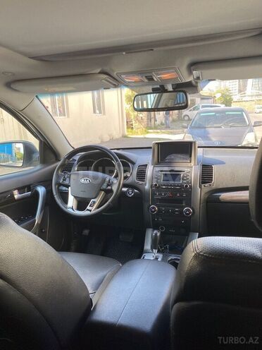 Kia Sorento 2010, 275,000 km - 2.0 л - Bakı