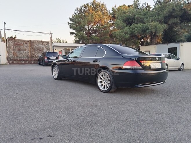 BMW 745 2002, 28,000 km - 4.4 л - Bakı