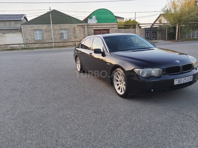 BMW 745 2002, 28,000 km - 4.4 л - Bakı
