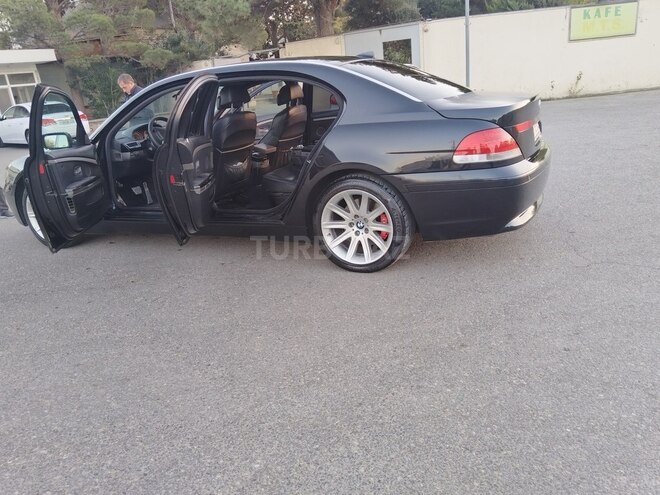 BMW 745 2002, 28,000 km - 4.4 л - Bakı