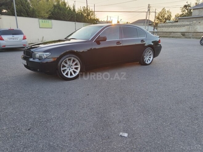 BMW 745 2002, 28,000 km - 4.4 л - Bakı