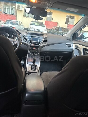 Hyundai Elantra 2015, 170,321 km - 1.8 l - Sumqayıt