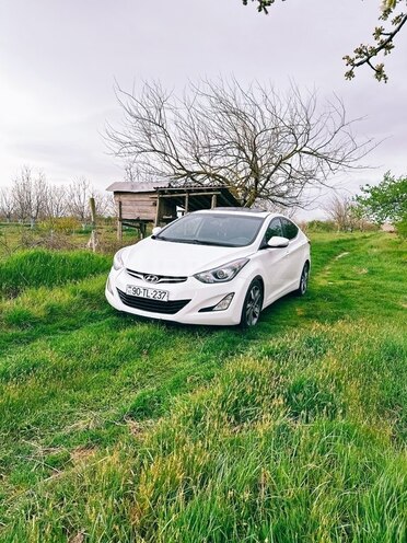 Hyundai Elantra 2015, 170,321 km - 1.8 l - Sumqayıt