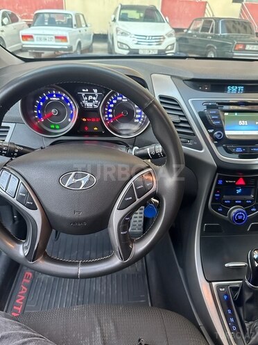 Hyundai Elantra 2015, 170,321 km - 1.8 l - Sumqayıt