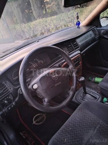Opel Vectra 1997, 389,000 km - 1.8 l - Sumqayıt