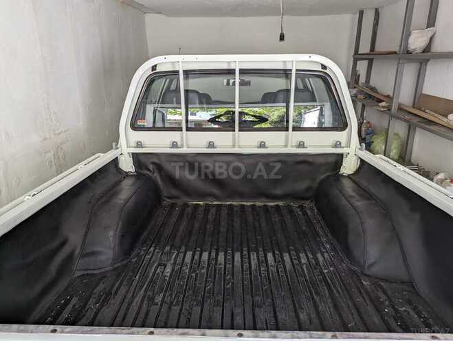 Mitsubishi L200 2004, 206,000 km - 2.5 l - Bakı