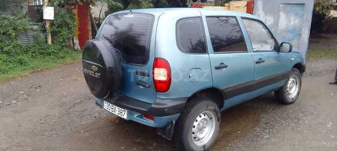 Chevrolet Niva 2005, 215,000 km - 1.6 l - Lerik