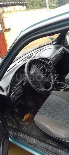 Chevrolet Niva 2005, 215,000 km - 1.6 l - Lerik