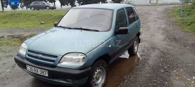 Chevrolet Niva 2005, 215,000 km - 1.6 l - Lerik