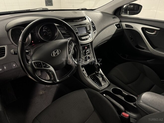 Hyundai Elantra 2015, 102,000 km - 1.8 l - Bakı