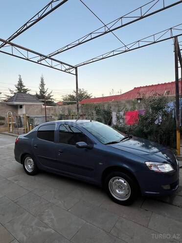 Iran Khodro Runna 2014, 221,345 km - 1.6 l - Şirvan