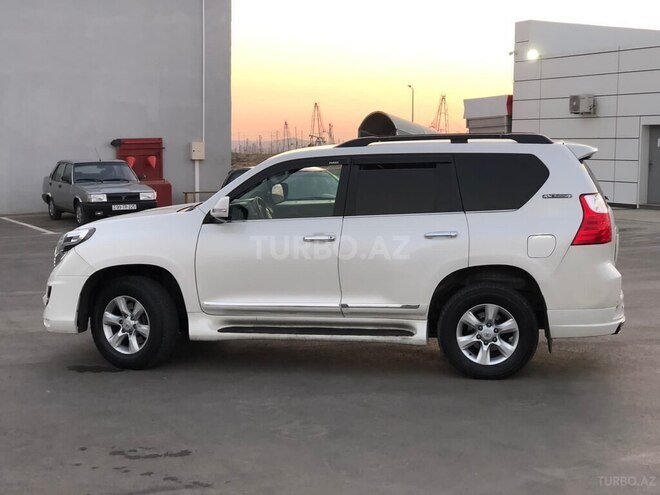 Toyota Prado 2011, 230,000 km - 2.7 l - Bakı