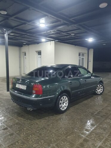 Volkswagen Passat 1998, 156,500 km - 1.6 l - Gəncə