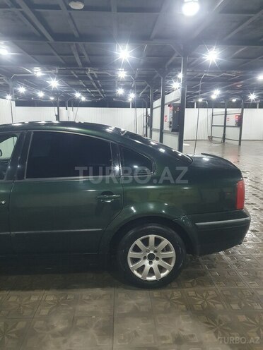 Volkswagen Passat 1998, 156,500 km - 1.6 l - Gəncə