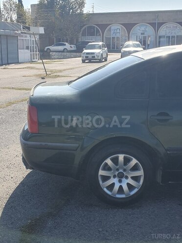 Volkswagen Passat 1998, 156,500 km - 1.6 l - Gəncə