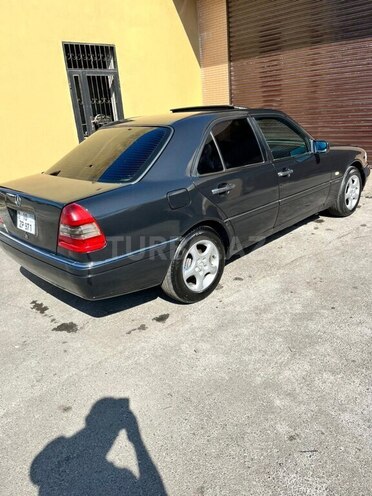 Mercedes C 220 1995, 331,350 km - 2.2 л - Lənkəran