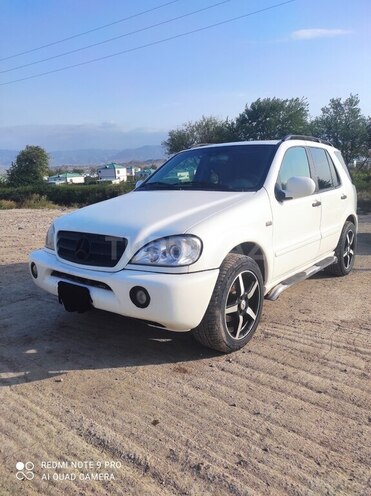 Mercedes ML 320 2004, 225,000 km - 3.2 l - Mingəçevir
