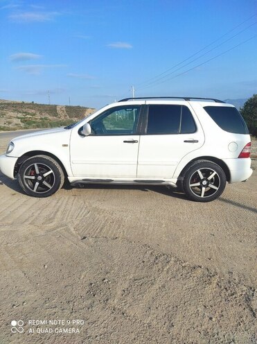 Mercedes ML 320 2004, 225,000 km - 3.2 l - Mingəçevir