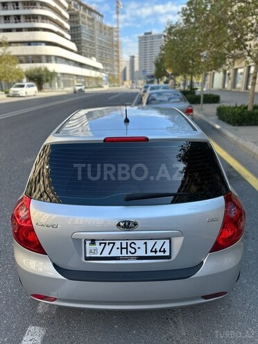 Kia Ceed 2009, 136,000 km - 1.6 l - Bakı