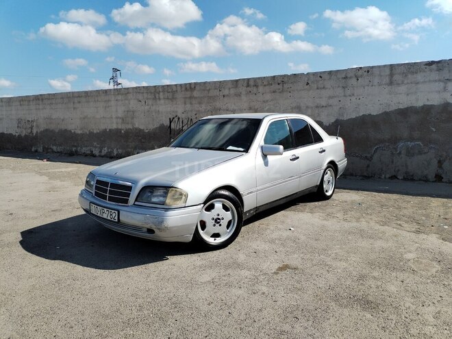Mercedes C 220 1994, 420,000 km - 2.2 l - Bakı