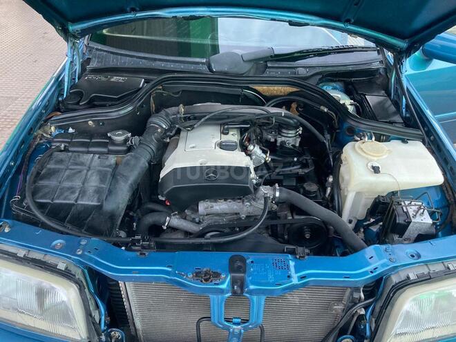 Mercedes C 180 1999, 193,000 km - 1.8 l - Gəncə