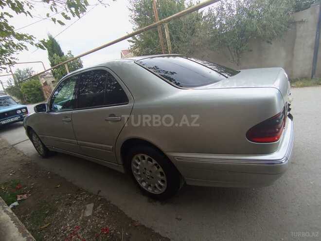 Mercedes E 220 2001, 456,886 km - 2.2 л - Bakı