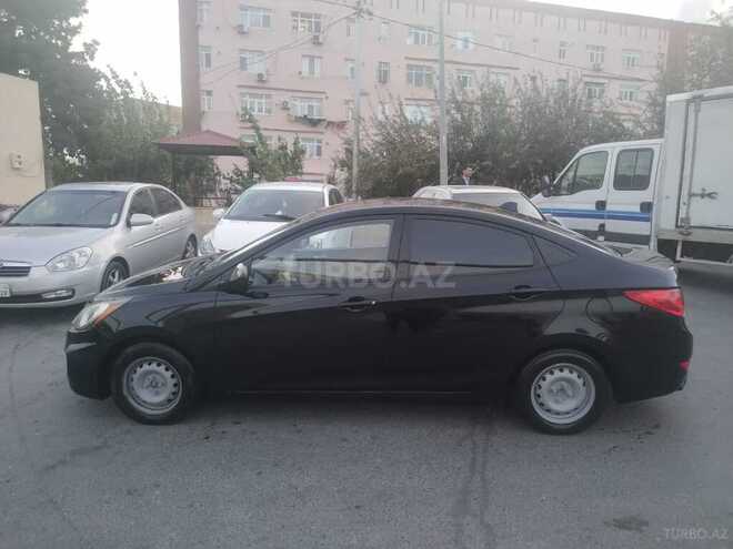 Hyundai Accent 2013, 218,871 km - 1.6 л - Bakı