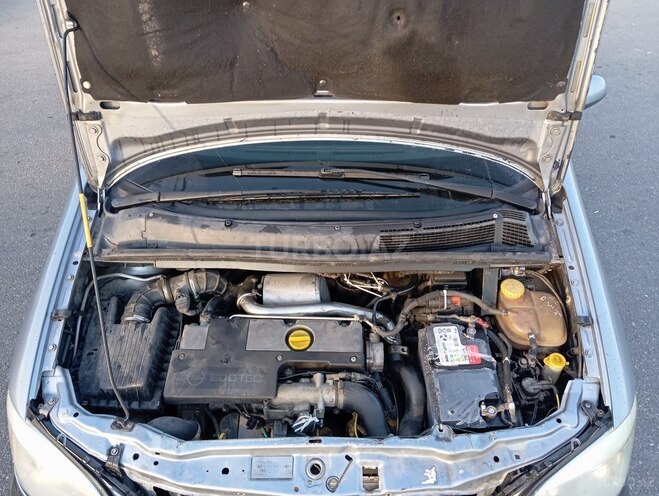 Opel Zafira 2003, 101,350 km - 2.0 l - Bakı