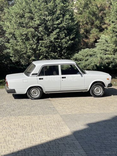 LADA (VAZ) 2107 2009, 220,000 km - 1.6 л - Gəncə