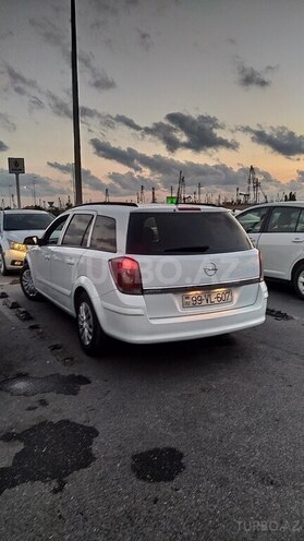 Opel Astra 2006, 242,000 km - 1.3 l - Bakı