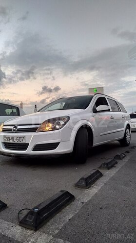 Opel Astra 2006, 242,000 km - 1.3 l - Bakı
