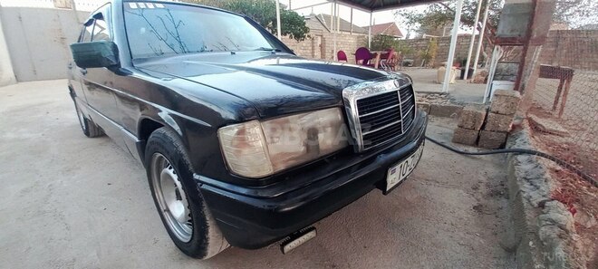 Mercedes 190 1992, 532,110 km - 2.0 л - Şirvan