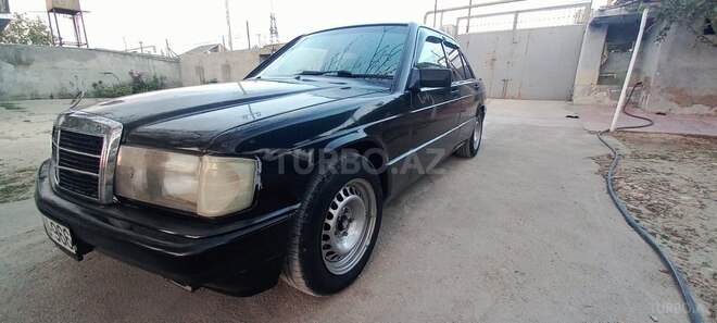 Mercedes 190 1992, 532,110 km - 2.0 л - Şirvan