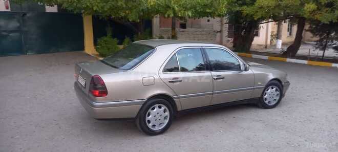 Mercedes C 220 1994, 235,632 km - 2.2 l - Sumqayıt