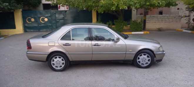 Mercedes C 220 1994, 235,632 km - 2.2 l - Sumqayıt
