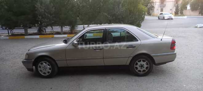 Mercedes C 220 1994, 235,632 km - 2.2 l - Sumqayıt