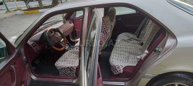 Mercedes C 220 1994, 235,632 km - 2.2 l - Sumqayıt