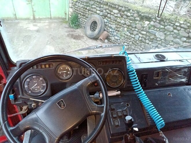 MAZ 54323 1990, 300,000 km - 15.0 l - Astara
