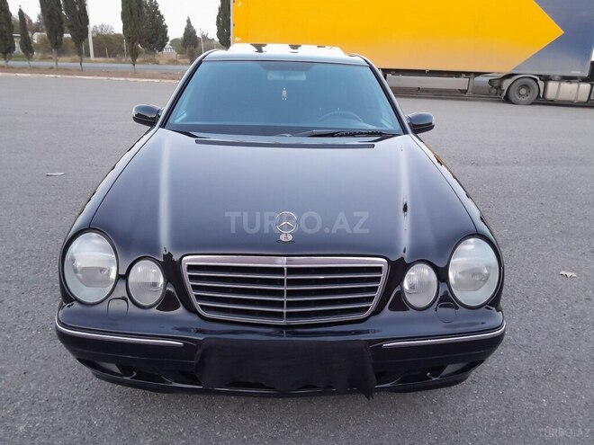 Mercedes E 280 2001, 218,357 km - 2.8 л - Gəncə