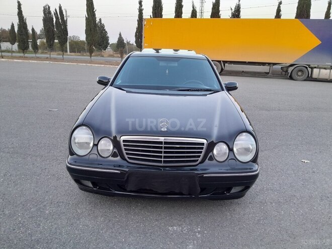 Mercedes E 280 2001, 218,357 km - 2.8 л - Gəncə