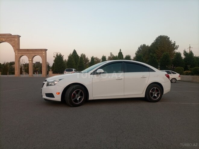 Chevrolet Cruze 2013, 345,000 km - 1.4 l - Bərdə