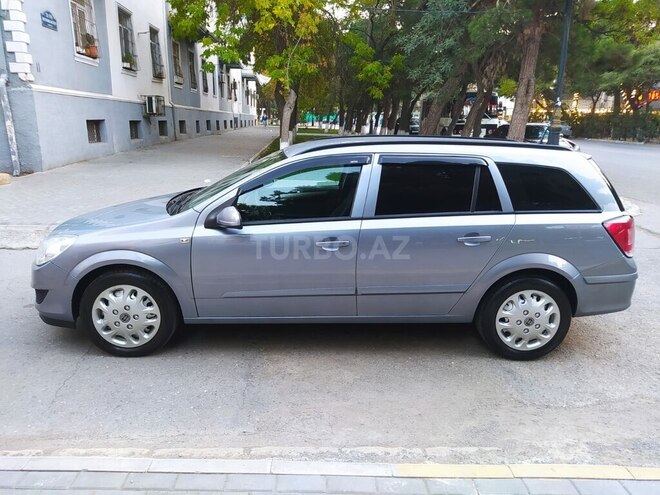 Opel Astra 2008, 215,000 km - 1.4 l - Bakı