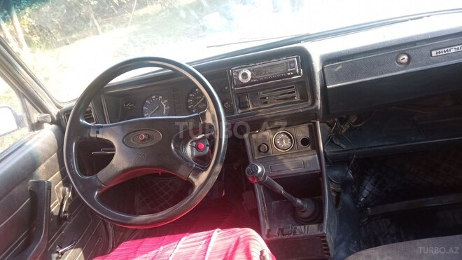 LADA (VAZ) 2107 1995, 100,000 km - 1.5 l - Qusar
