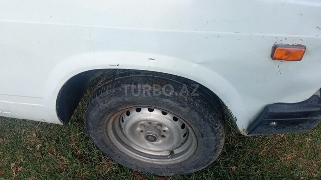 LADA (VAZ) 2107 1995, 100,000 km - 1.5 l - Qusar