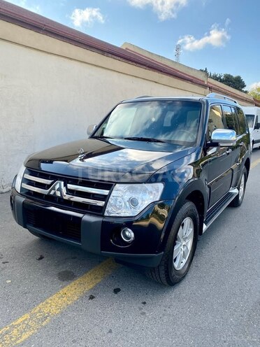 Mitsubishi Pajero 2008, 182,000 km - 3.0 l - Bakı