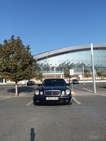Mercedes E 240 1998, 255,555 km - 2.4 l - Bakı