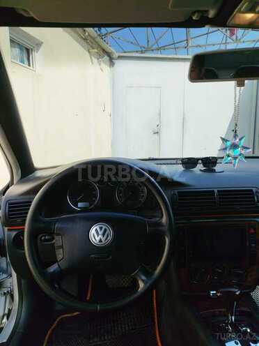 Volkswagen Passat 2003, 170,000 km - 1.8 л - Salyan