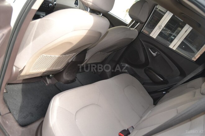 Hyundai Tucson 2011, 168,000 km - 2.0 l - Bakı