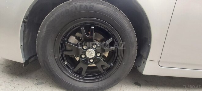 Toyota Prius 2013, 167,000 km - 1.8 l - Bakı